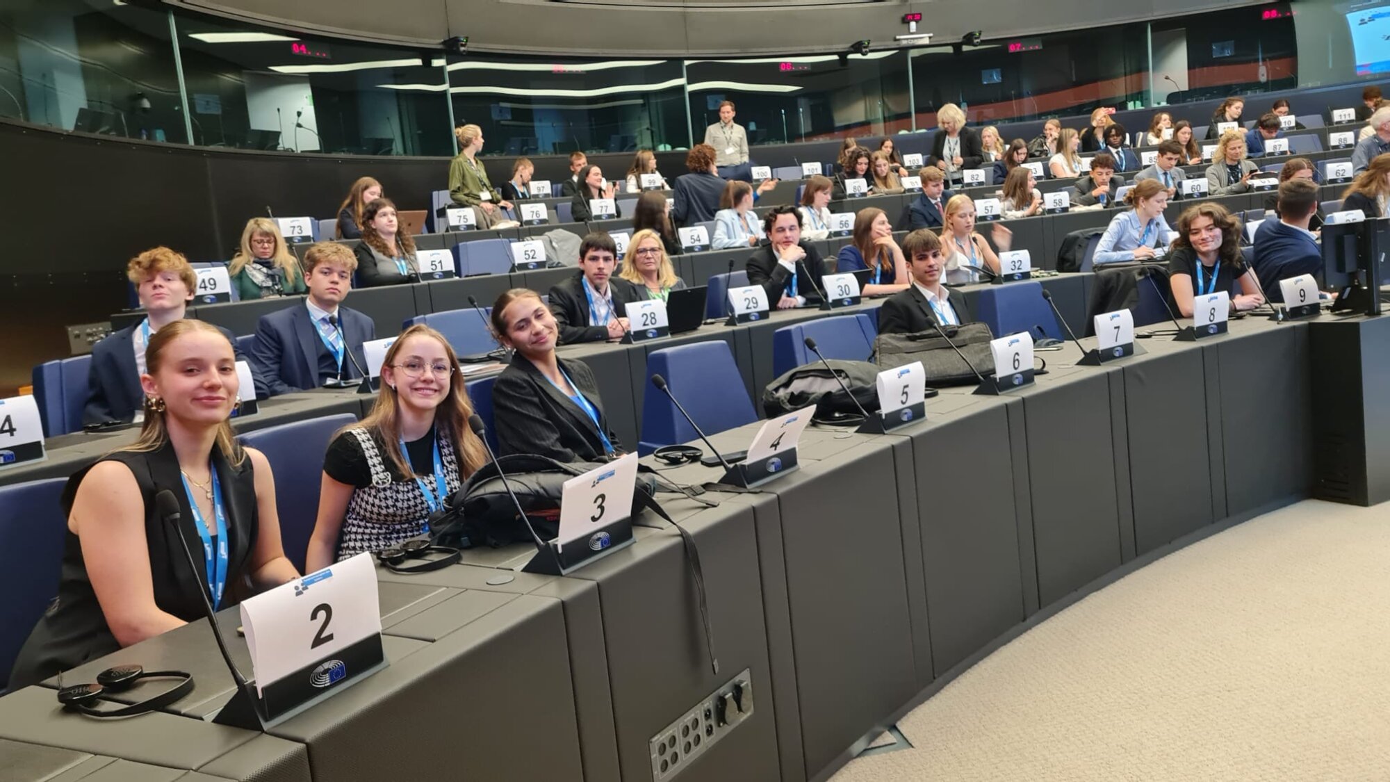 Les élèves du LFA participent à la sixième édition du Parlement européen des lycéens du 27 au 29 mai 2024