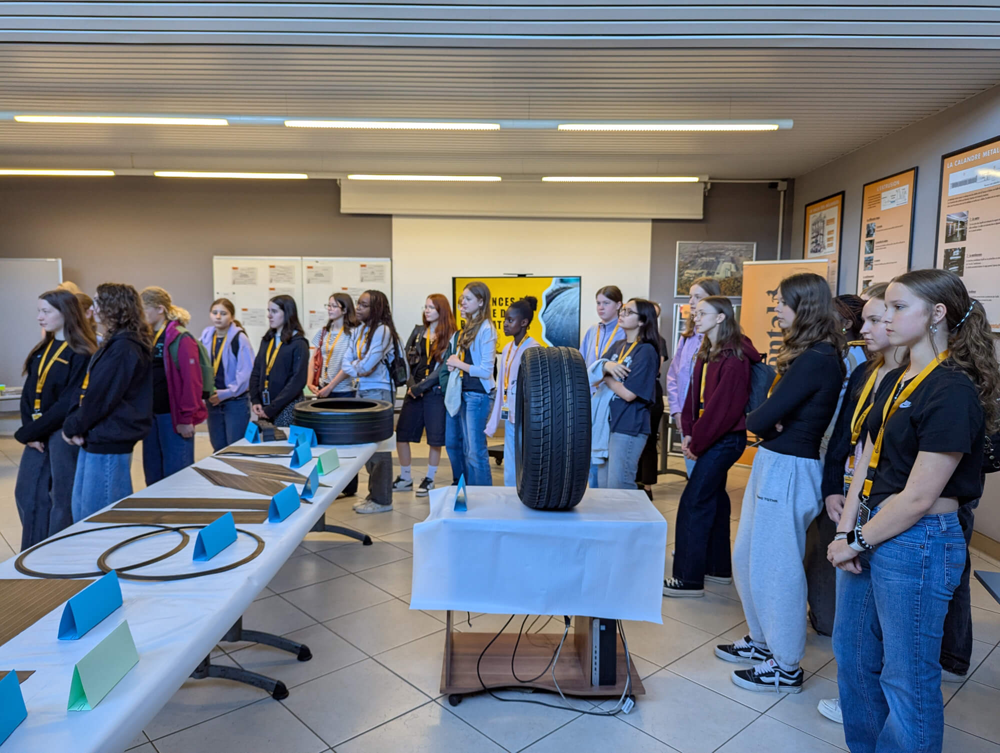 Visite de l’usine Continental de Sarreguemines
