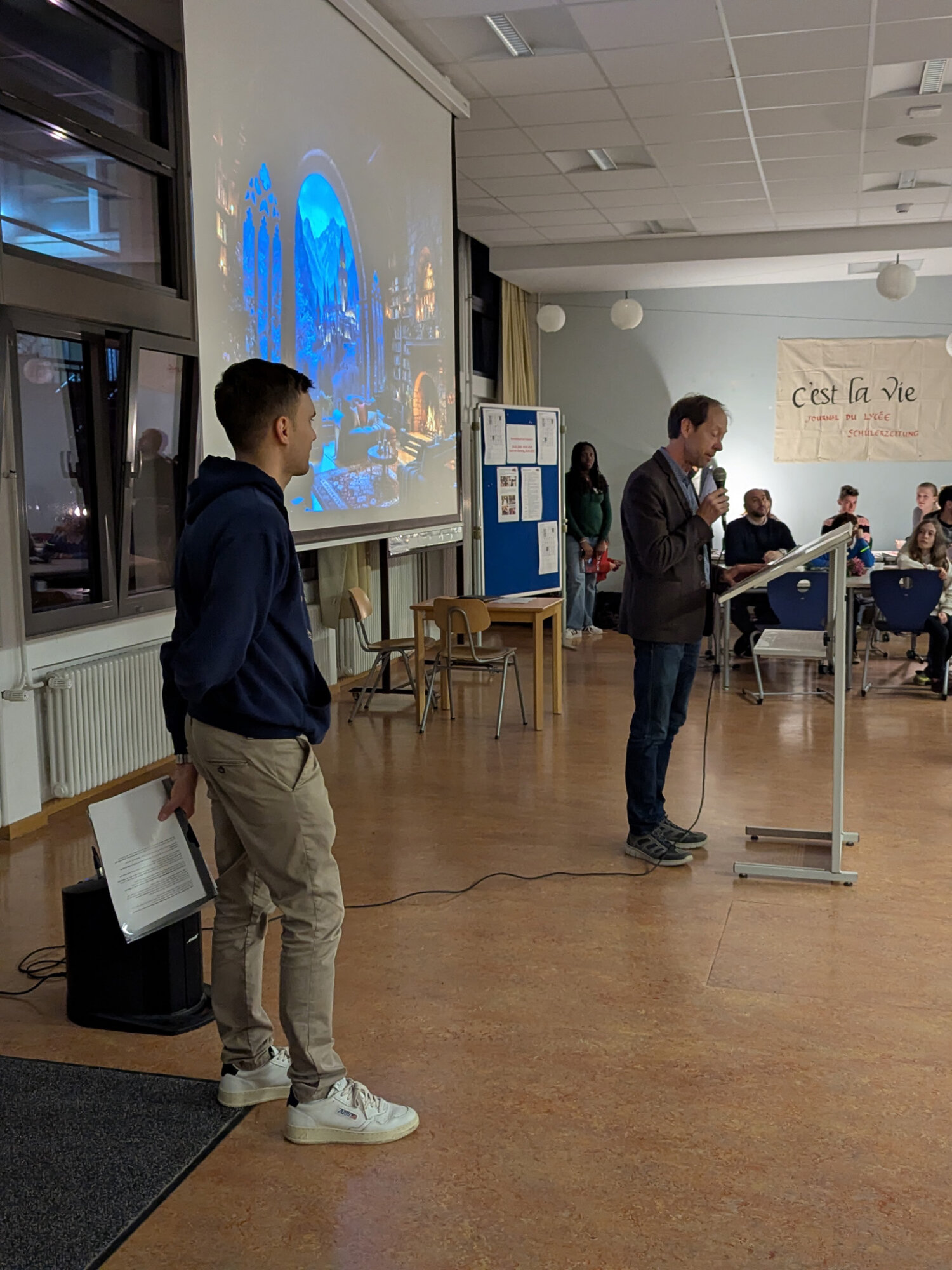 Eine märchenhafte Lesenacht am DFG