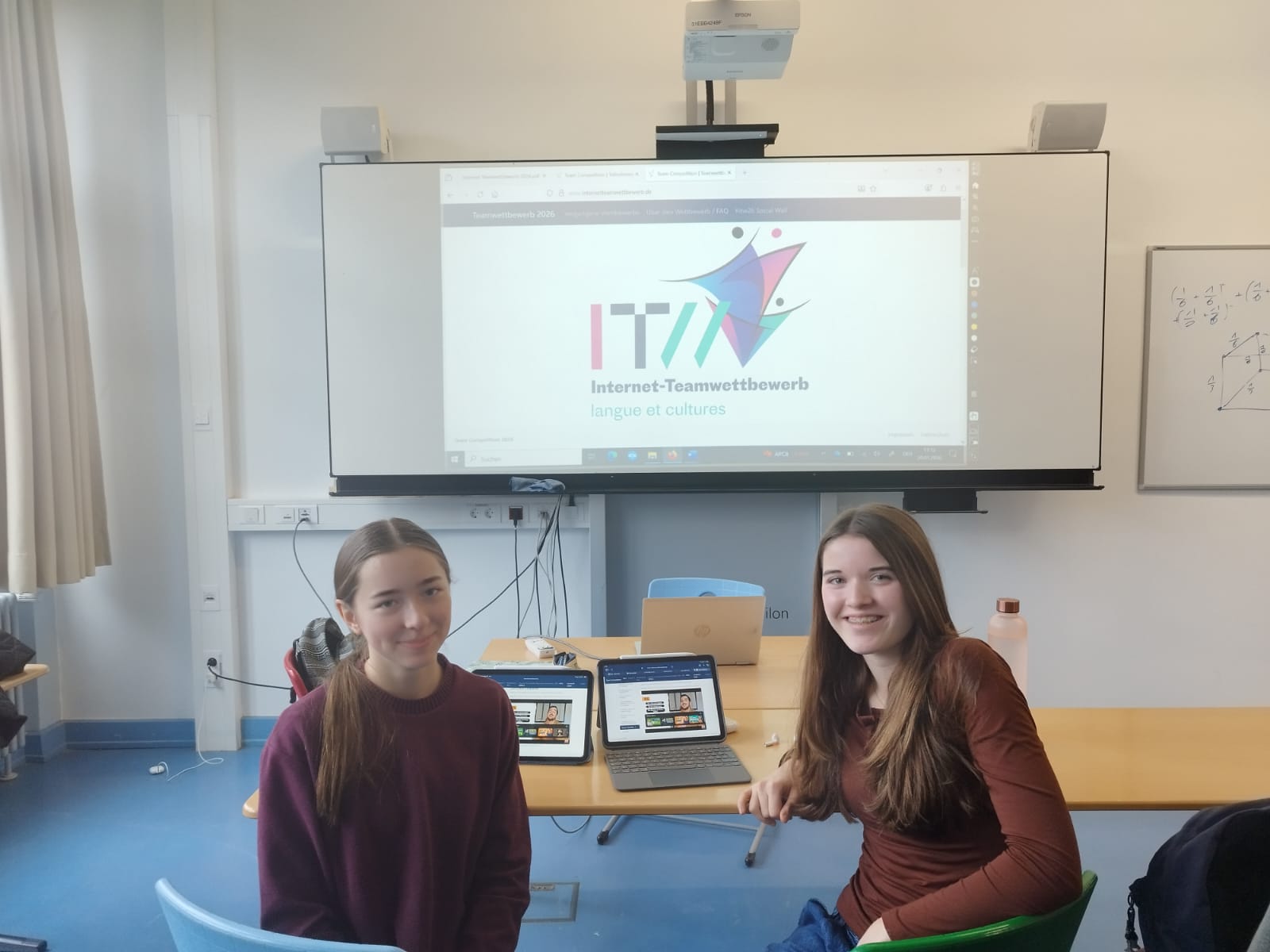 Klasse 9S4 (Gruppe Französisch als Partnersprache) Gewinner des Internet-Teamwettbewerbs