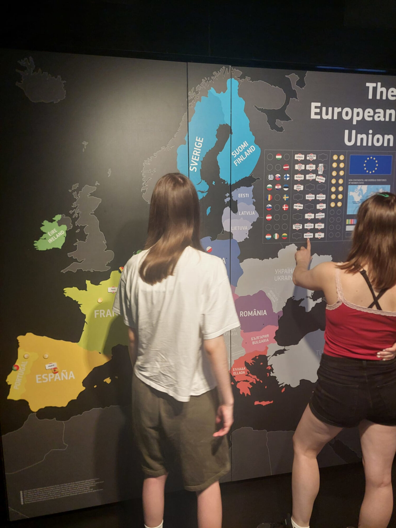 1ère students bravely defying the heatwave in Brussels