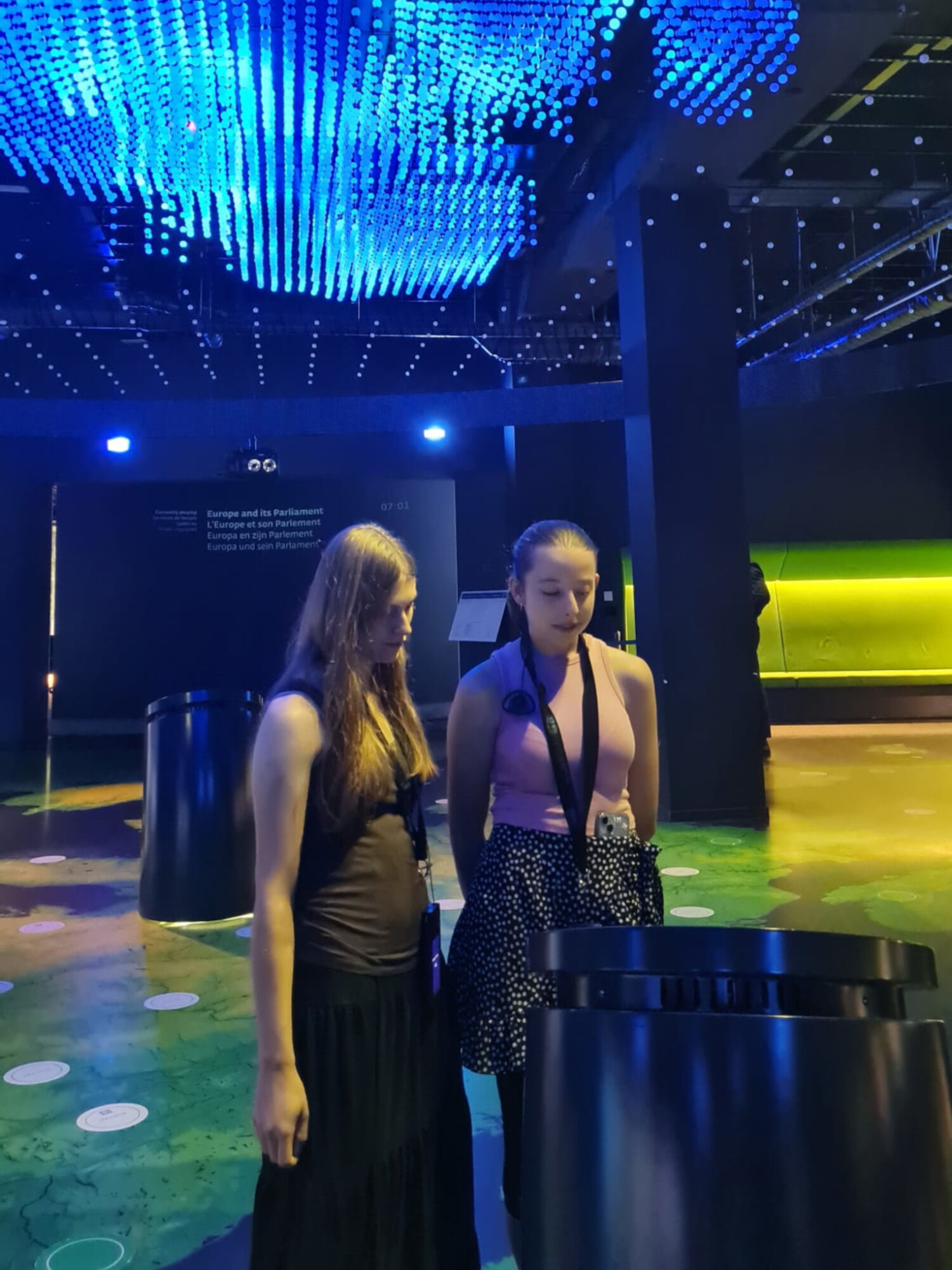 1ère students bravely defying the heatwave in Brussels